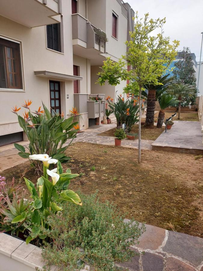 Appartement Le Strelizie à Arnesano Extérieur photo